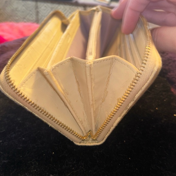 Coach Gold Signature Wallet. Project Piece. - Picture 6 of 8